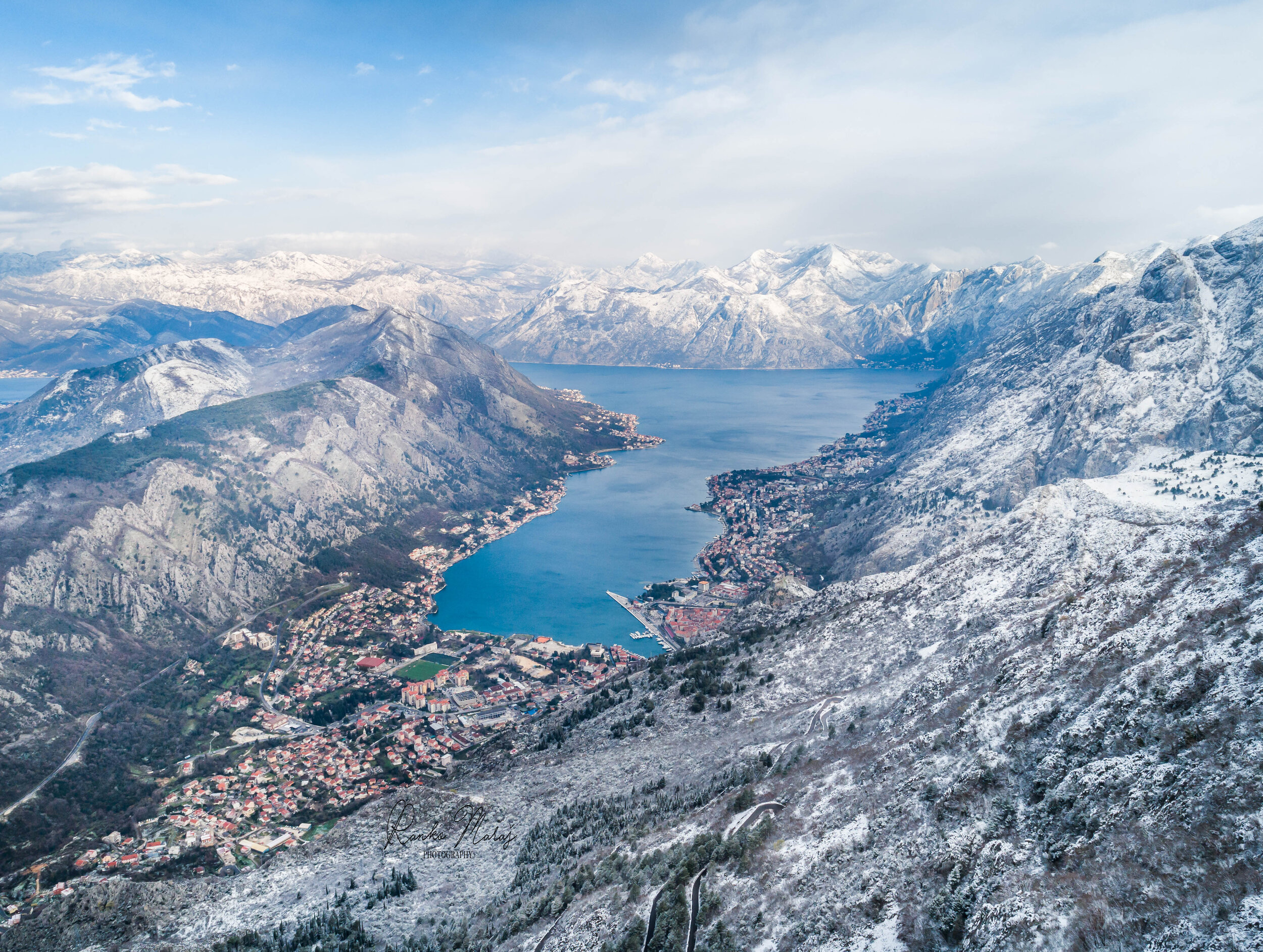 royasl-town-kotor-in-winter